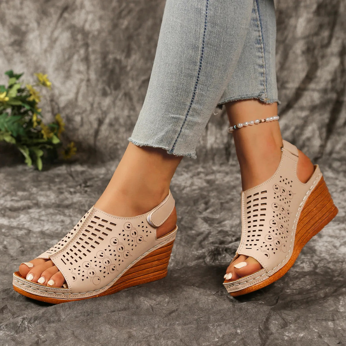 Hollow Out Wedge Heel Sandals for Women Summer 2026 Fashion Peep Toe Platform