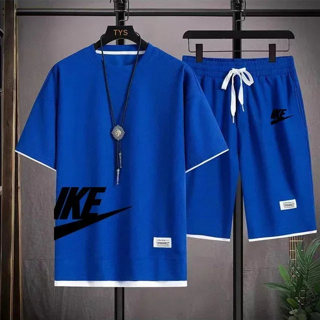 Fashionable, casual and trendy men's sportswear set, short-sleeved T-shirt and Shorts