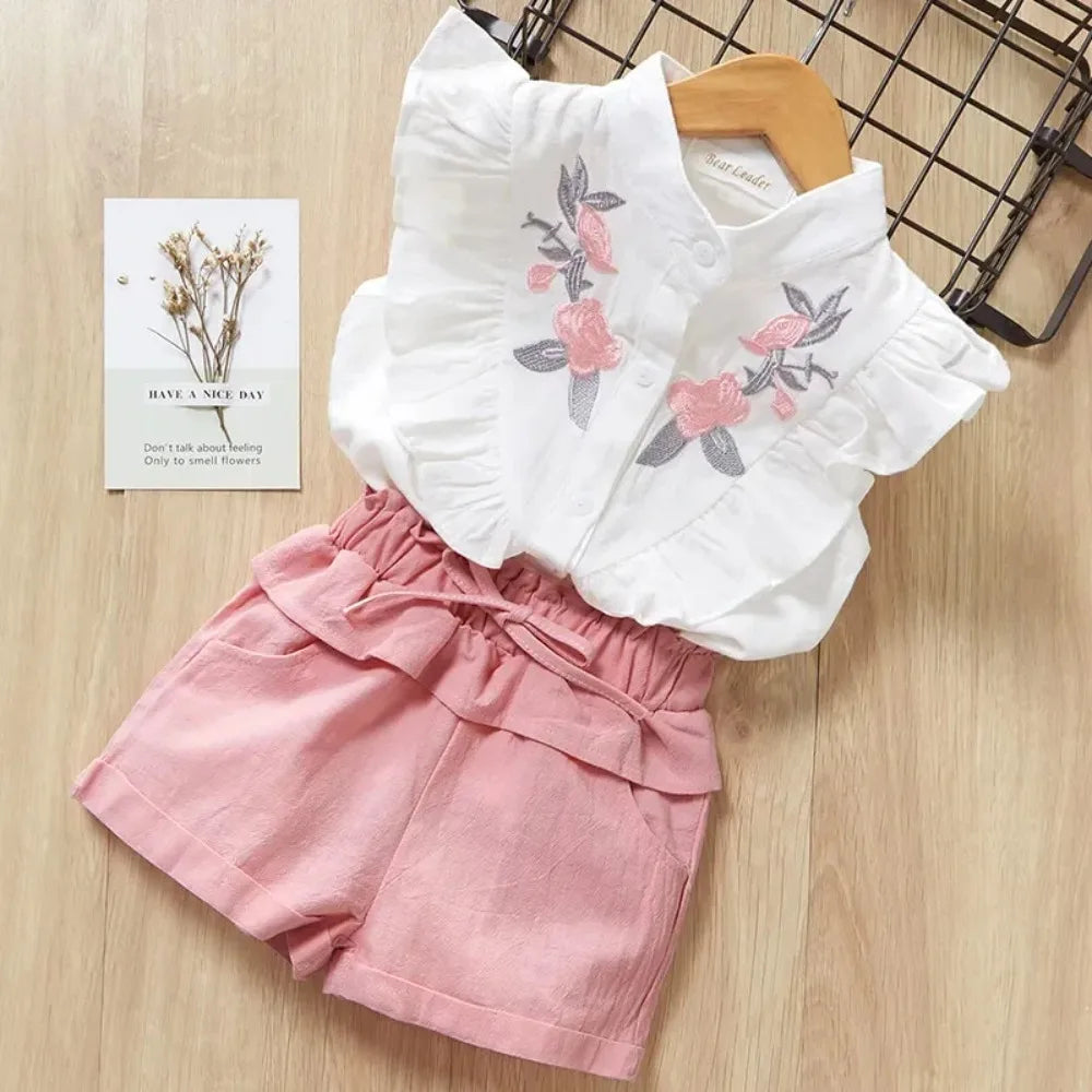 2025 Bear Leader Girls' Clothing Set, New Casual Children's Embroidered Sleeveless Shirt and Shorts Set