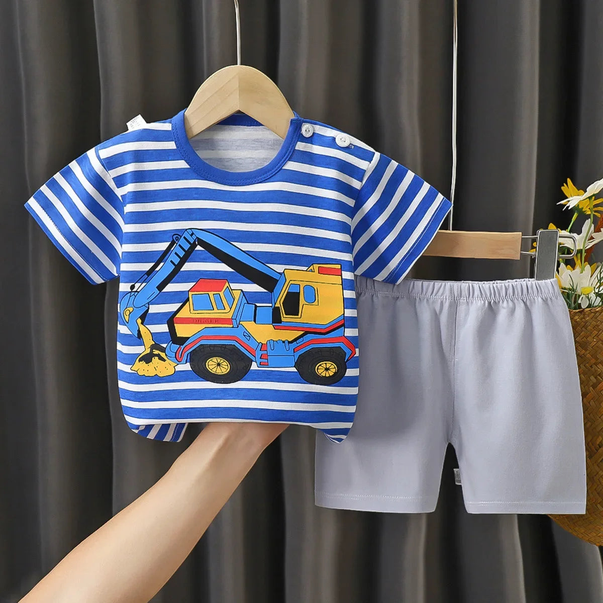 2PCS Children's Sets, Boys and Girls Summer Cotton Short Sleeve T-Shirt & Shorts