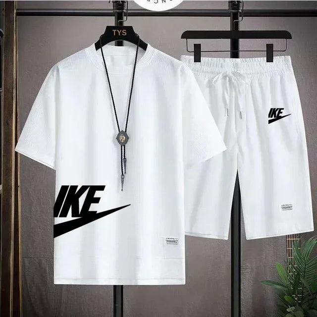 Fashionable, casual and trendy men's sportswear set, short-sleeved T-shirt and Shorts