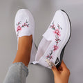 Women's summer breathable mesh flat shoes women's in White, Black and Blue