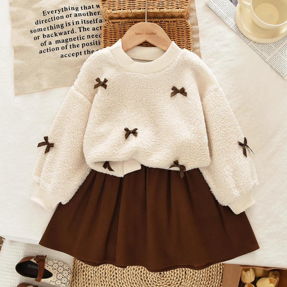 New Khaki Fashion Girls Round Neck Long Sleeve Bow Top with Pleated Skirt 2Pc Set, 3-7yr